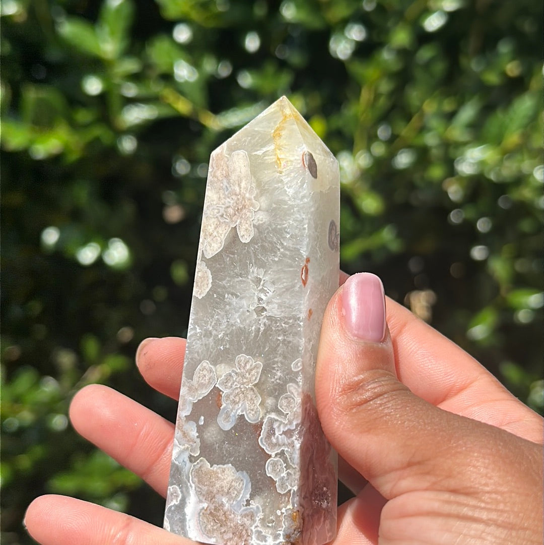 Blue Flower Agate Tower